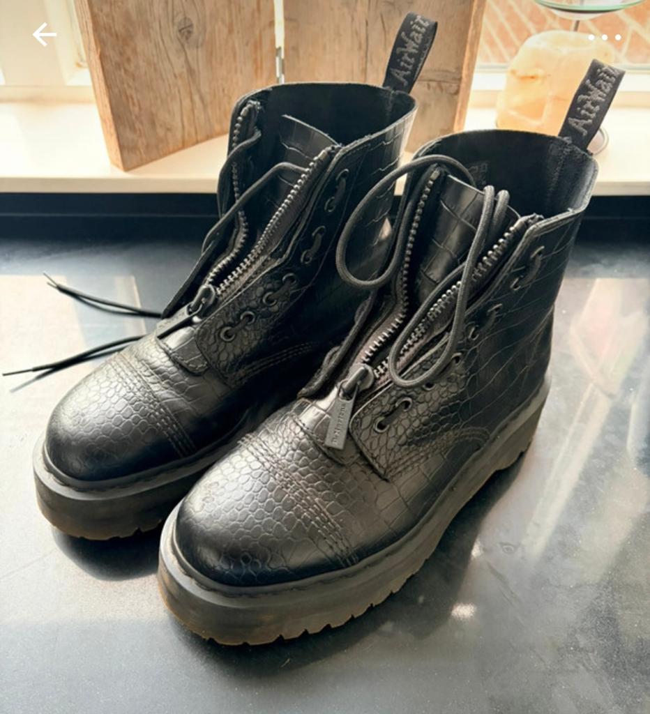 Dr martens, sinclair. Maat 42, Kleding | Dames, Schoenen, Ophalen of Verzenden, Zo goed als nieuw