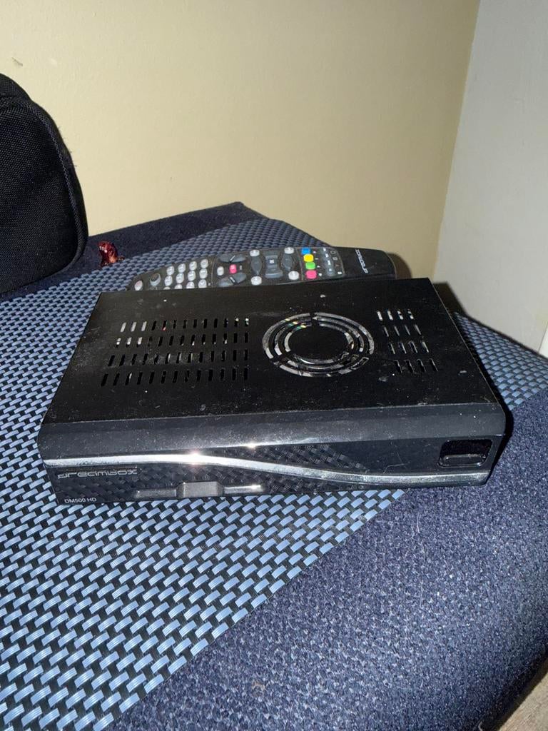 Dreambox DM500 HD Satellietontvanger met afstandsbediening, Ophalen of Verzenden, Gebruikt, Decoder