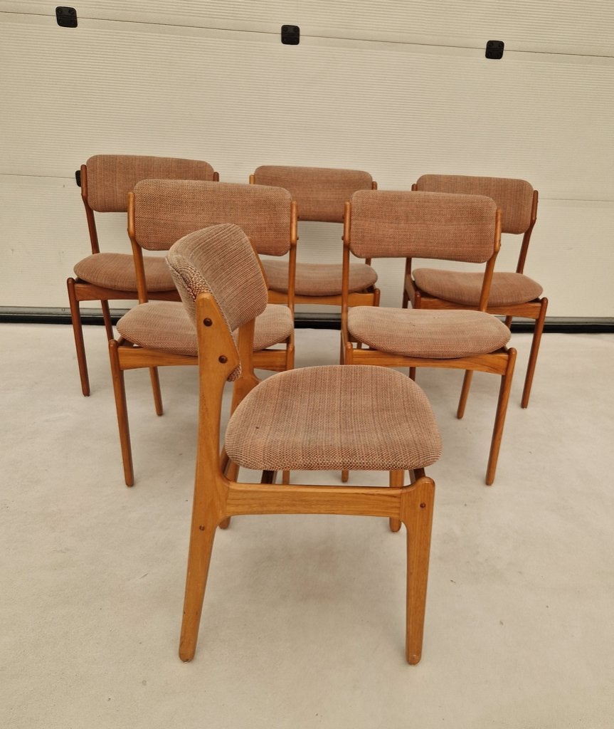 Zes vintage eetkamer stoelen van Erik Buch Deens design, Ophalen, Hout, Overige kleuren, .