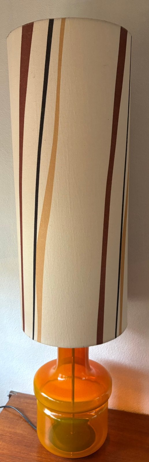 Grote vintage/space age vloer/kastlamp Doria 1339oranje, Ophalen, Zo goed als nieuw