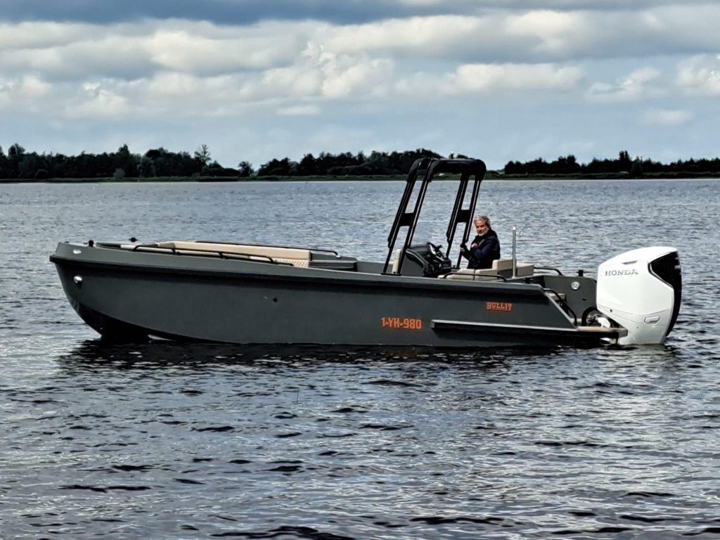 Alumax Bullit 840 Outboard, heel veel ruimte, wc, bed, etc., Alumax, 3 m, 70 pk of meer, 0 cm
