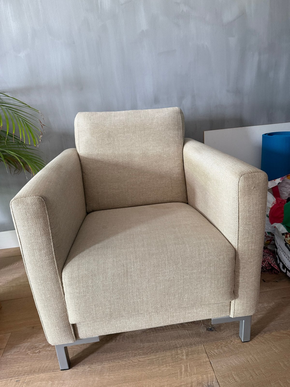 Comfortabele stoel met armleuningen gratis af te halen, Huis en Inrichting, Stoelen, Ophalen, Gebruikt, Overige kleuren, Eén