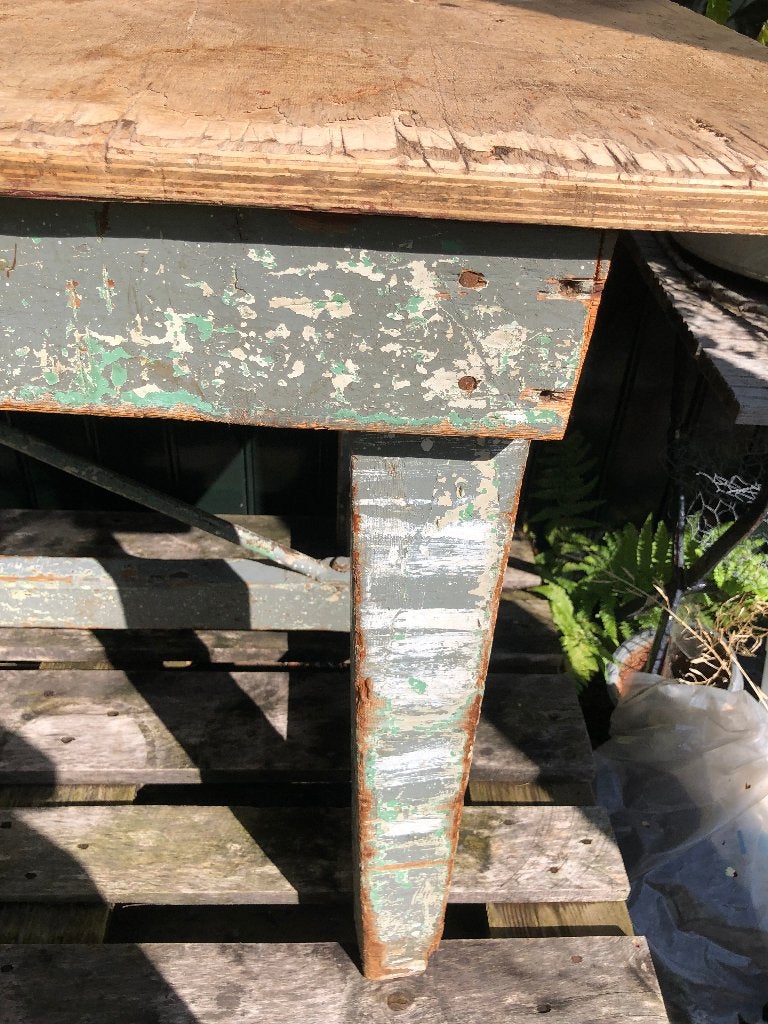 Foto 8 van Vintage tafel / werkbank