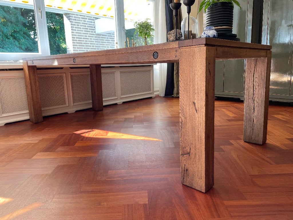 Robuuste Rustieke Eettafel, (“Jan”), 140 x 100 cm., Ophalen, Eikenhout, 200 cm of meer, 50 tot 100 cm