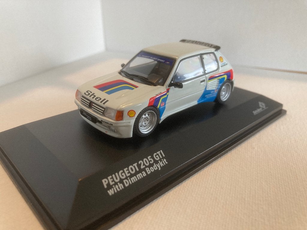 Peugeot 205 GTI with Dimma body kit Solido 1/43, Ophalen of Verzenden, Auto, Solido