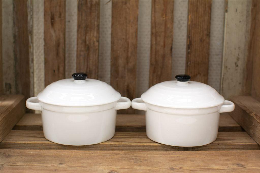 2 stuks Mini stoofpannetjes/ovenschaaltjes 39516, Huis en Inrichting, Ophalen of Verzenden, Gebruikt, Gietijzer