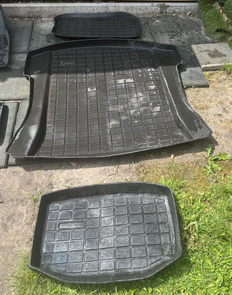 TESLA MODEL 3 (2023) RUBBER MATTEN SET (Frunk en kofferbak), Auto diversen, Auto-accessoires, Gebruikt, Ophalen