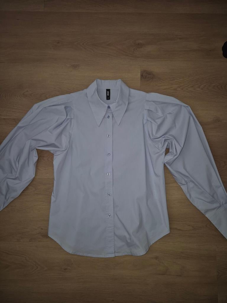 Eksept lichtblauwe blouse met pofmouwen - Maat M, Maat 38/40 (M), Blauw, Ophalen of Verzenden, Zo goed als nieuw