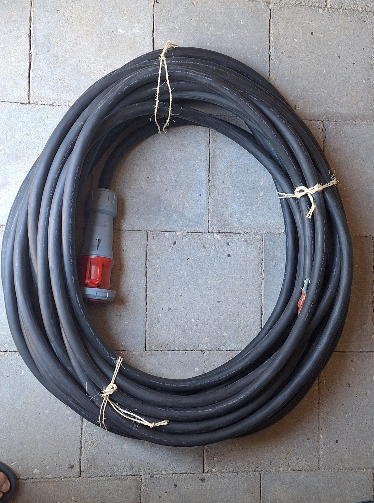 Draka H07RN-F 5G16mm2 40m kabel met Mennekes 63A stekker, Ophalen, Zo goed als nieuw, Draka, Kabel of Snoer