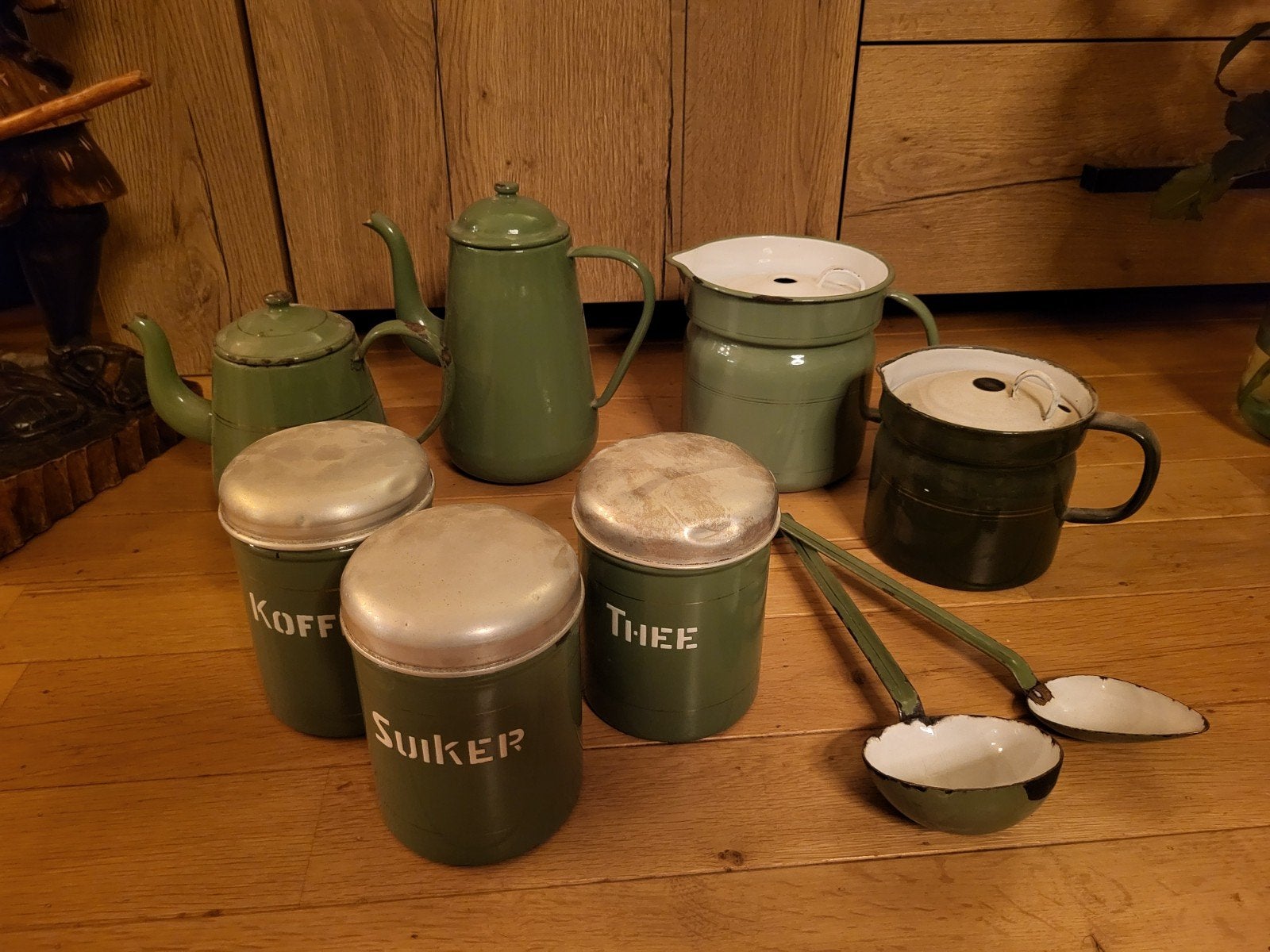 Diverse emaille keukenartikelen Reseda-groen, Antiek en Kunst, Ophalen of Verzenden