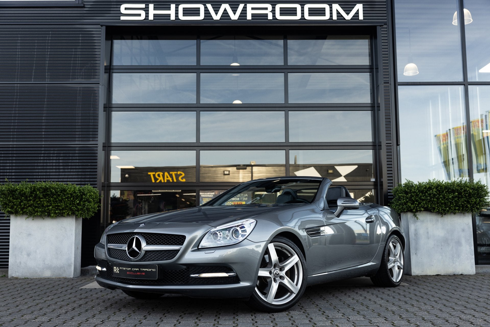 Mercedes-Benz SLK-klasse 250, 204 PK, AMG, Panoramadak, Crui, Automaat, Gebruikt, Zwart, 4 cilinders