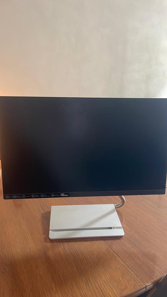 Lenovo Monitor - kapot - voor onderdelen, Computers en Software, Monitoren, Ophalen, HDMI, Kantelbaar, Full HD