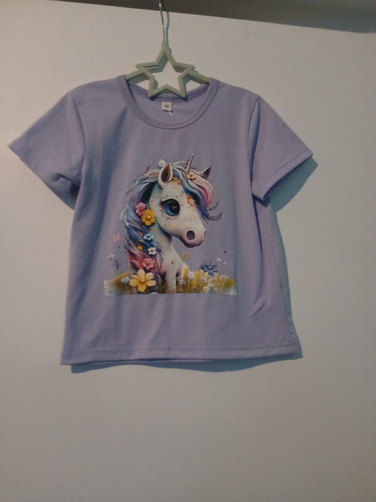 nieuw meisjes shirt maat 98/104 paars met een unicorn, Kinderen en Baby's, Kinderkleding | Maat 122, Ophalen of Verzenden, Nieuw