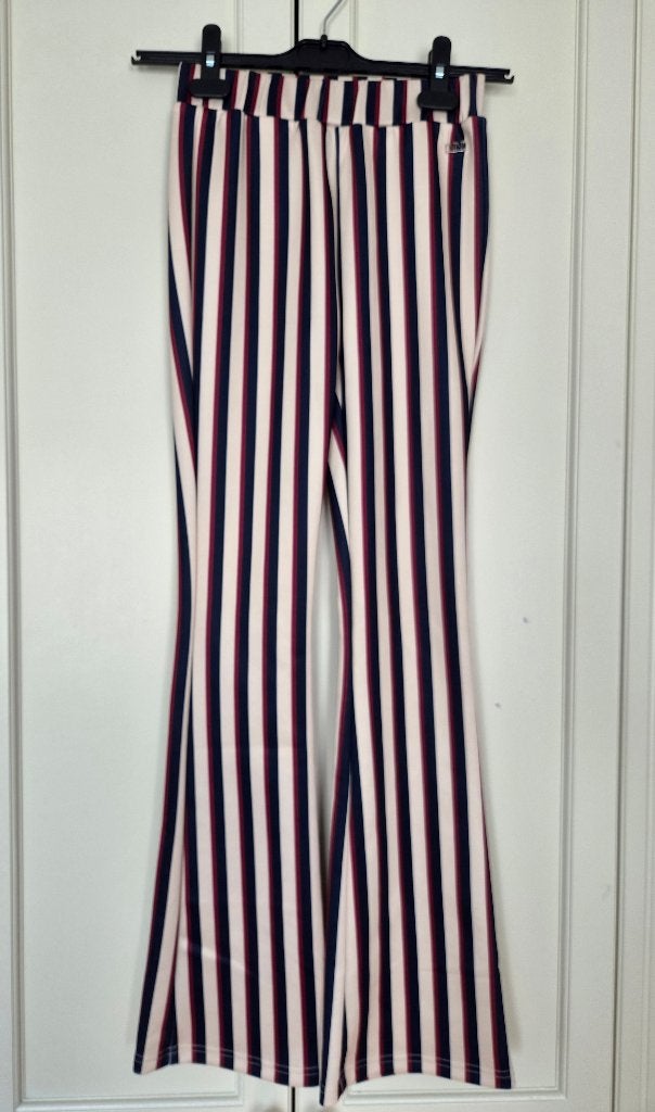 NIK&NIK flared broek, streep, rood, blauw, creme, maat 164, Kinderen en Baby's, Broek, Meisje, Nik&Nik, Ophalen of Verzenden
