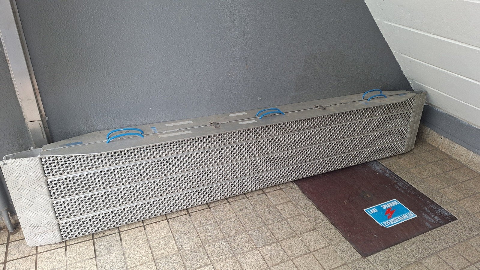 Stabag PcP oprijplaten 225x41,5 cm, Ophalen, Zo goed als nieuw