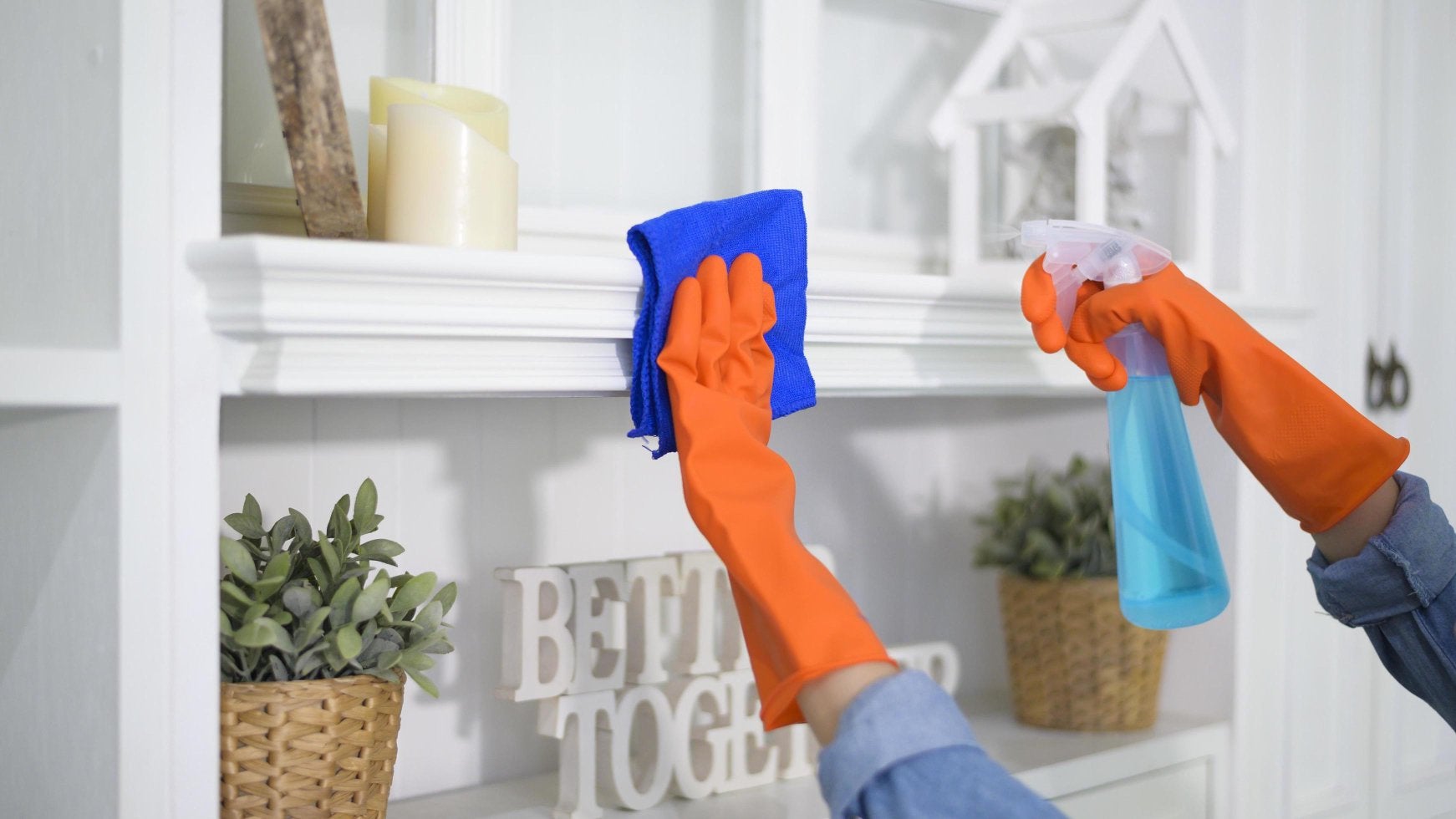 Betrouwbare huishoudelijke hulp, Schoonmaken