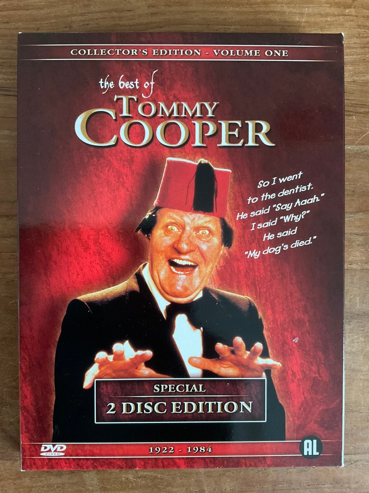 Tommy Cooper 2 DVD Special Edition, Alle leeftijden, Ophalen of Verzenden, Zo goed als nieuw, Stand-up of Theatershow