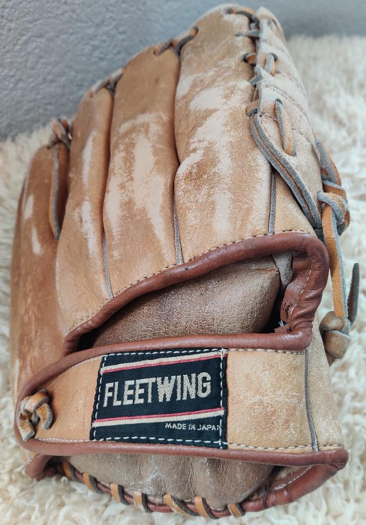 Vintage honkbalhandschoen-linker merk: Fleetwing F909, Sport en Fitness, Honkbal en Softbal, Ophalen, Gebruikt, Honkbal, Handschoen