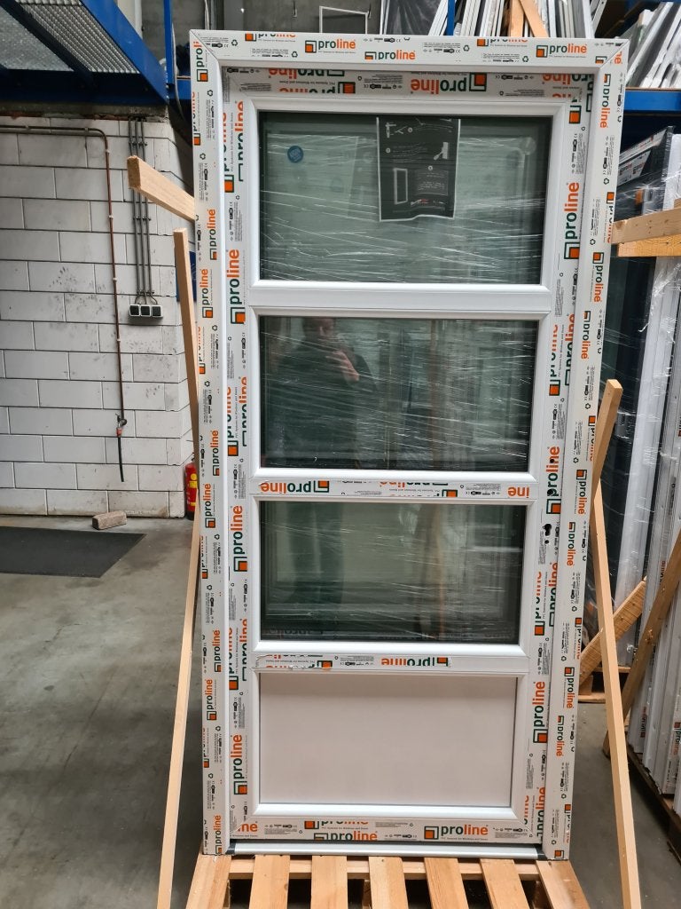 Kunststof buiten deur 98 x 204 1/4 paneel wit RAL 9016