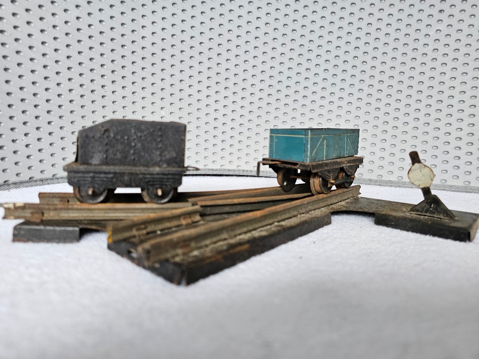 Vintage modelspoorrails en wagons - Gebruikt, Hobby en Vrije tijd, Ophalen of Verzenden