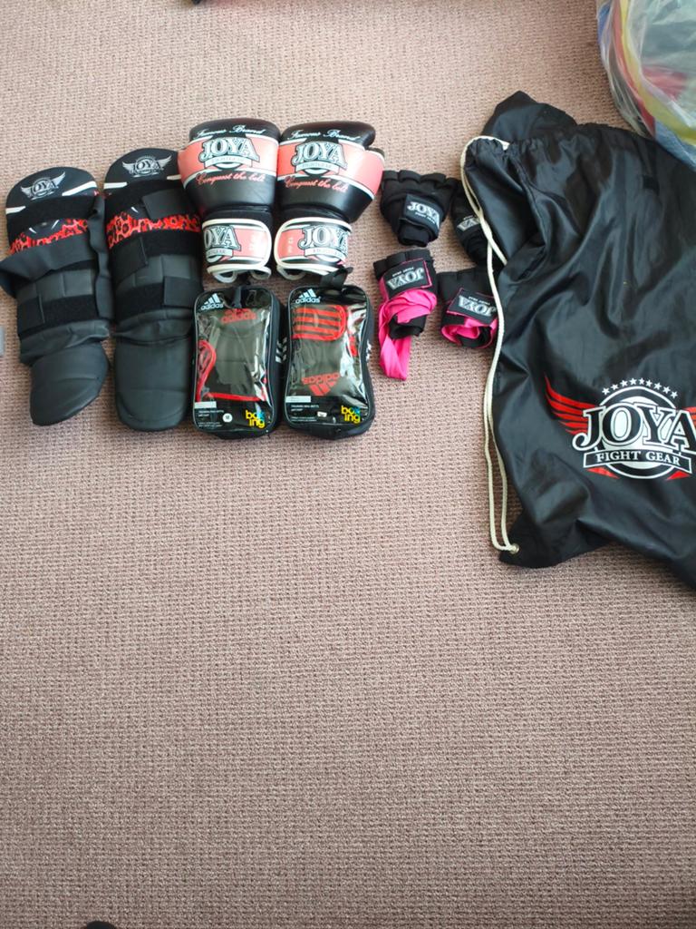 JOYA kickboks/boks set plus adidas training mma mitts, Ophalen, Zo goed als nieuw, Overige