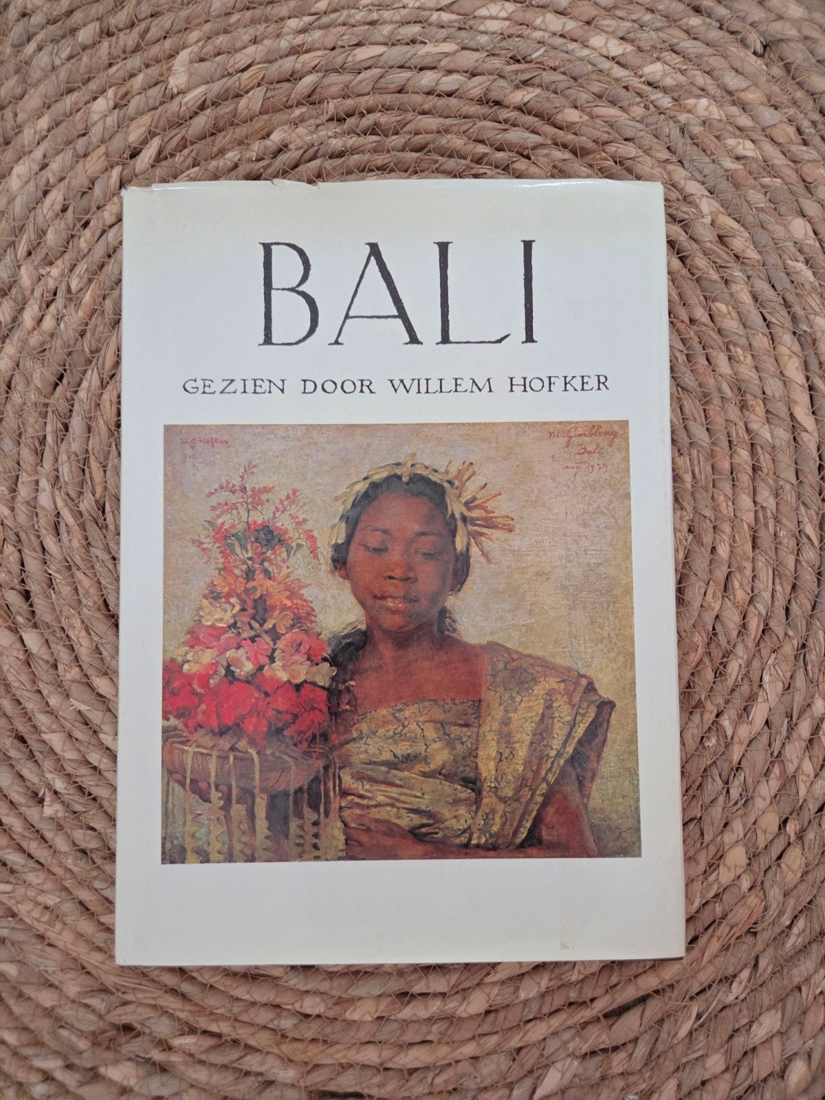 BALI Gezien door Willem Hofker - Kunstboek, Ophalen of Verzenden, Gelezen, Overige onderwerpen, Willem Hofker