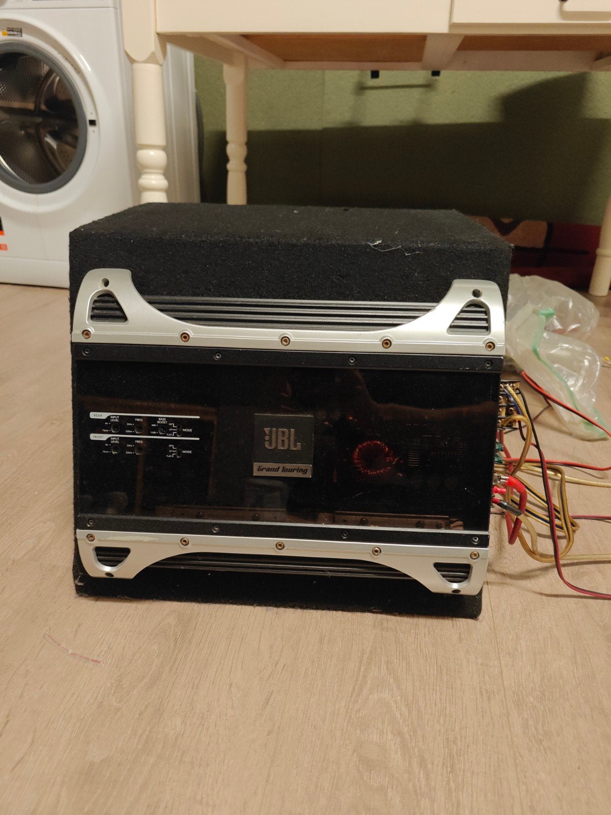 JBL GTO 75.4 versterker met subwoofer voor in de auto, Ophalen, Gebruikt
