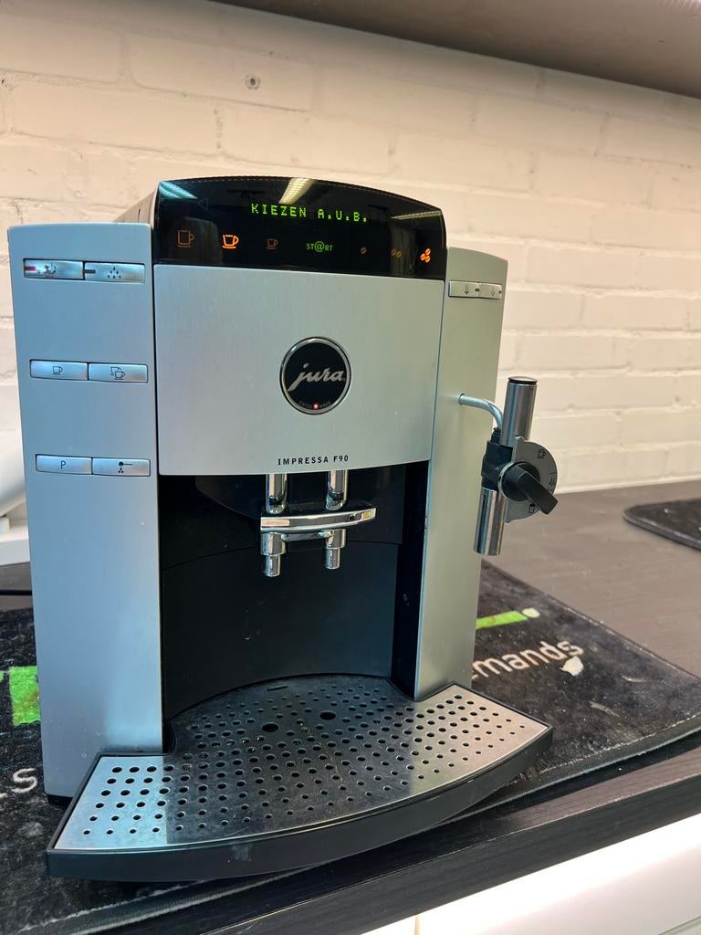 Jura f90 gereviseerd, Witgoed en Apparatuur, Ophalen of Verzenden, Zo goed als nieuw, Koffiemachine