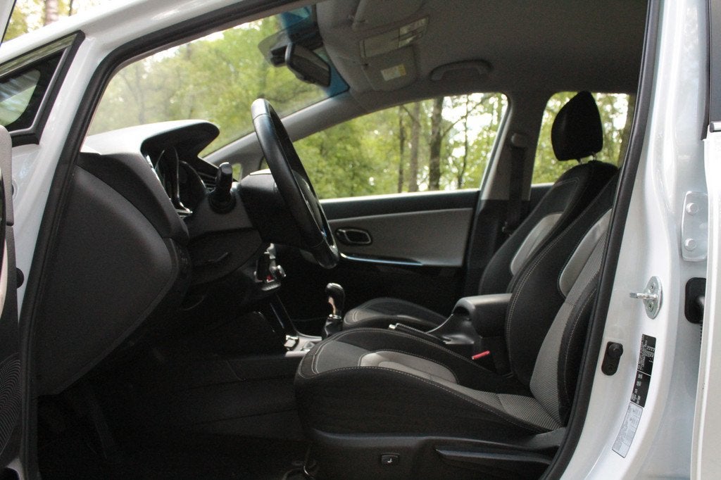 Kia cee'd 1.6 GDI Business Pack | Camera | Trekhaak | Navi, Auto's, Voorwielaandrijving, Euro 5, Gebruikt, 4 cilinders