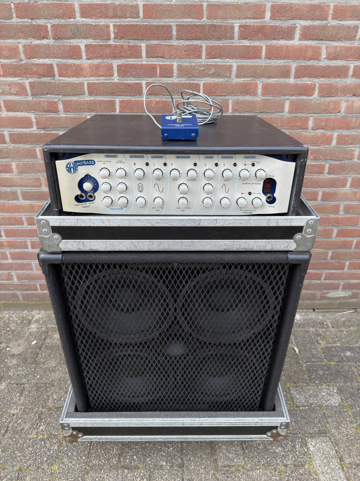 SWR Mo’ Bass Amp & Crate BE410 4x10” Cabinet incl flightcase, Muziek en Instrumenten, Ophalen, Gebruikt, Basgitaar, 100 watt of meer
