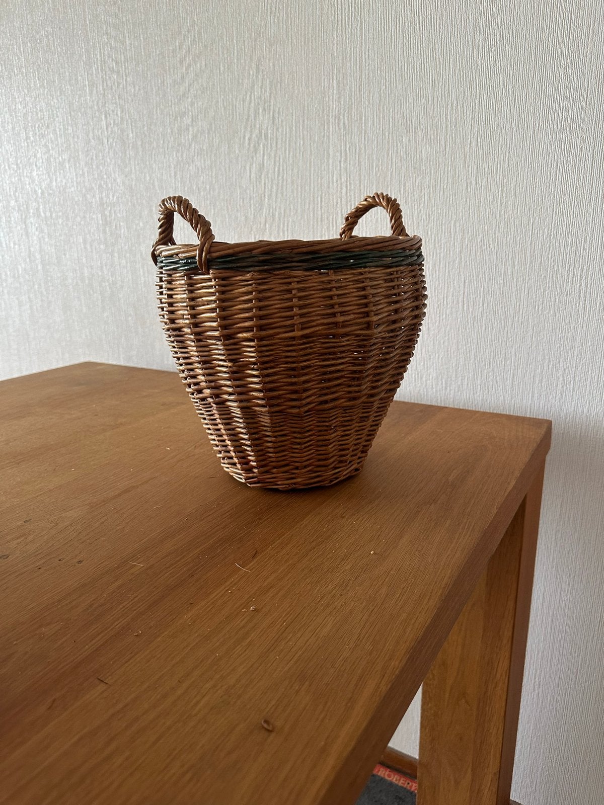 Mooie vintage rieten mand – Robuuste wilgentenen oogstmand, Huis en Inrichting, Ophalen, Gebruikt, Gevlochten, Mand