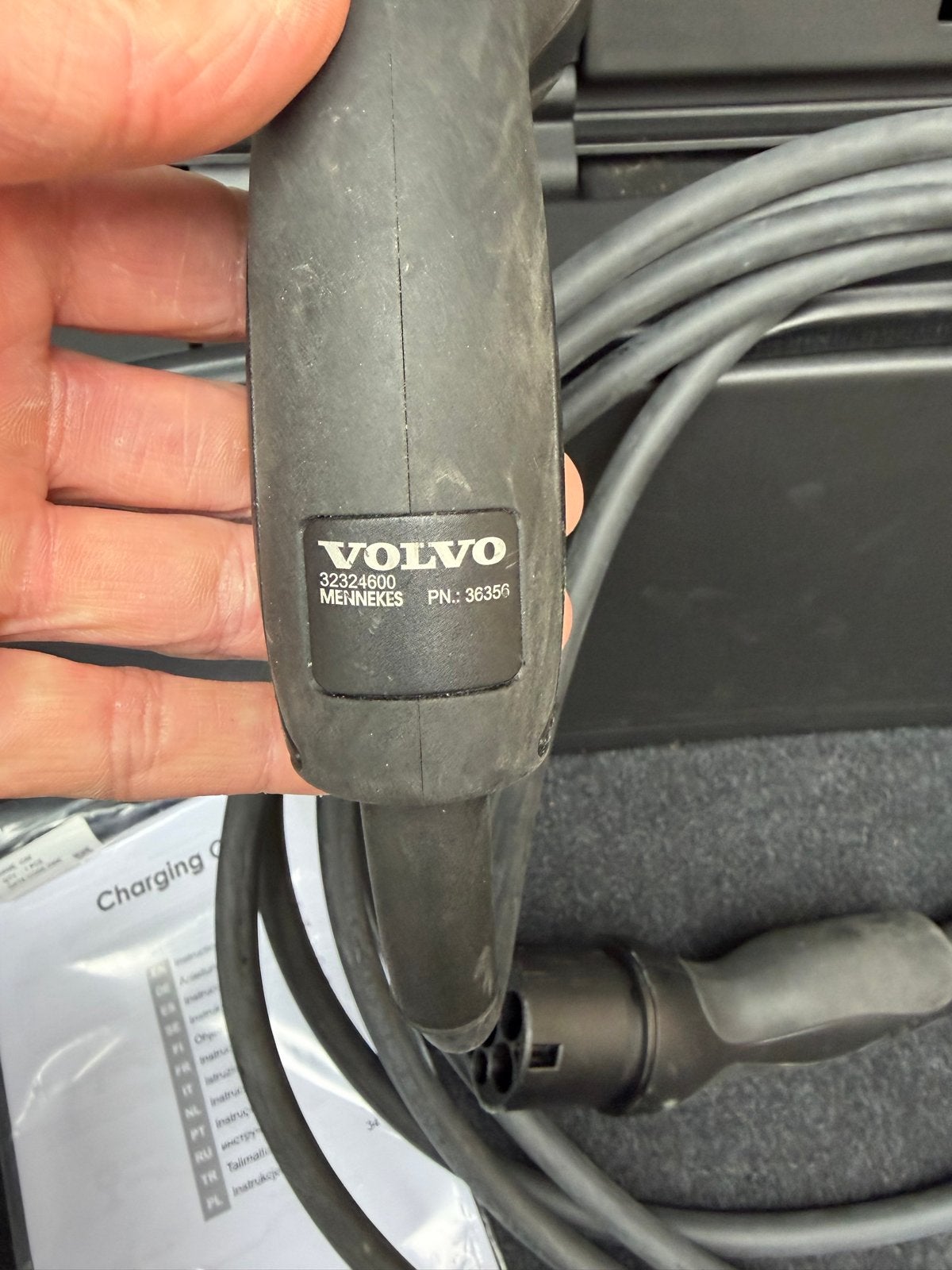 Volvo laadkabel 6 meter lang en 20 Ampere (bijna nieuw), Ophalen, Zo goed als nieuw