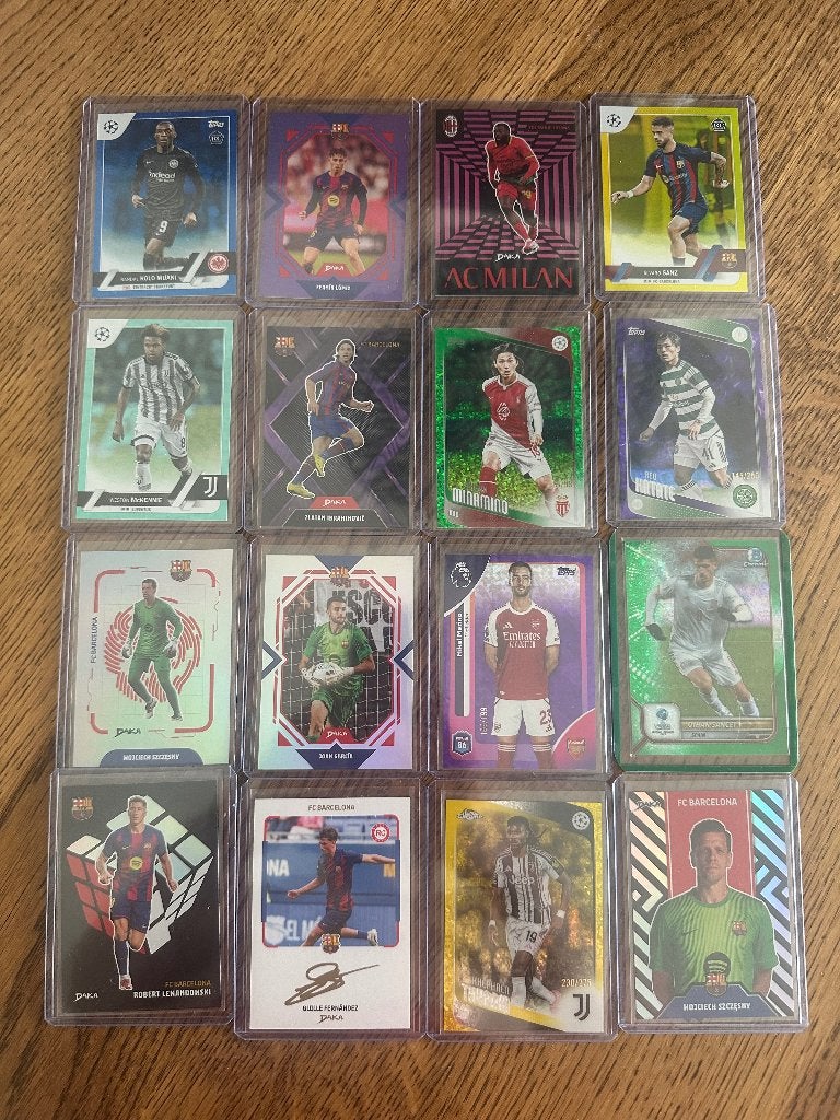 507 Voetbalkaarten| Topps Chrome, Genummerd, Daka, Ophalen of Verzenden, Zo goed als nieuw, Buitenlandse clubs, Spelerskaart