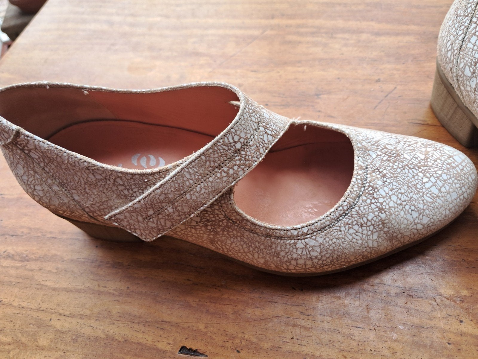 DUREA  ZOMERSCHOENEN wit,beige, Kleding | Dames, Schoenen, Durea, Schoenen met lage hakken, Wit, Ophalen of Verzenden