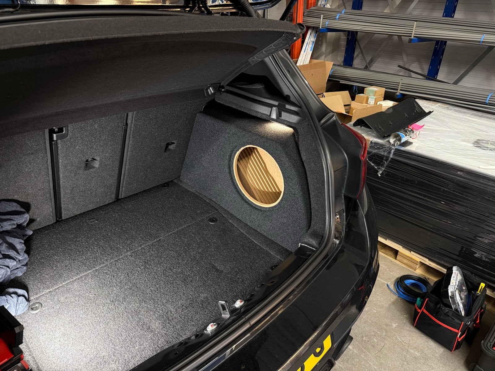 BMW F20 1 serie subwoofer behuizing 10” custom, Ophalen of Verzenden, Nieuw, BMW