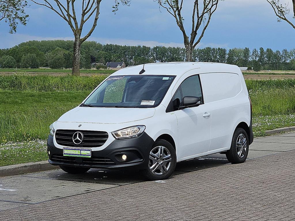 MERCEDES-BENZ CITAN 110 CDI mbux automaat 95pk!, Auto's, Bestelauto's, Automaat, Gebruikt, Euro 6, 95 pk