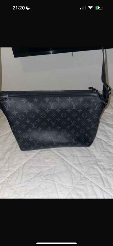 Louis Vuitton heren tas, Sieraden, Tassen en Uiterlijk, Tassen | Schoudertassen, Ophalen of Verzenden, Zo goed als nieuw, Zwart