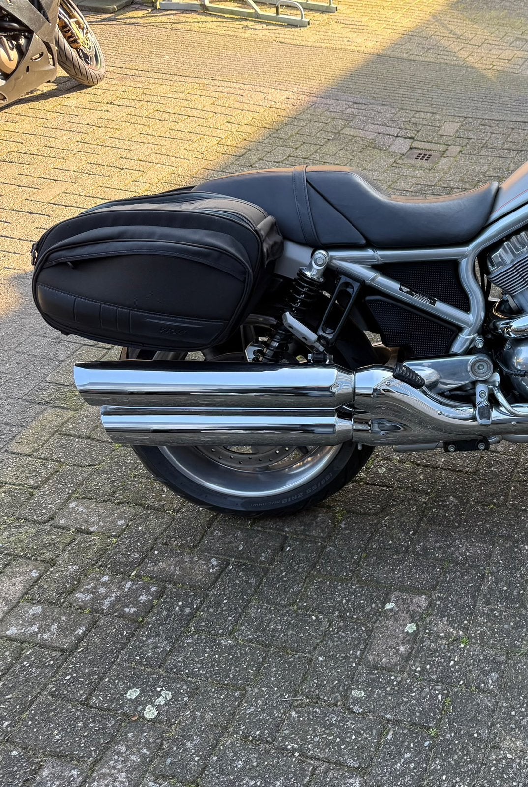 V-rod.   Tassen, Motoren, Onderdelen | Harley-Davidson, Ophalen of Verzenden, Gebruikt