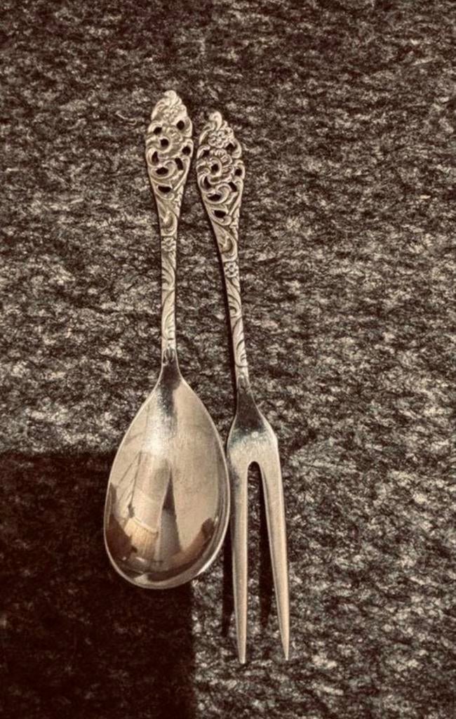 Vintage Sola Zilveren Bestekset - Serveerlepel en Vork, Ophalen of Verzenden