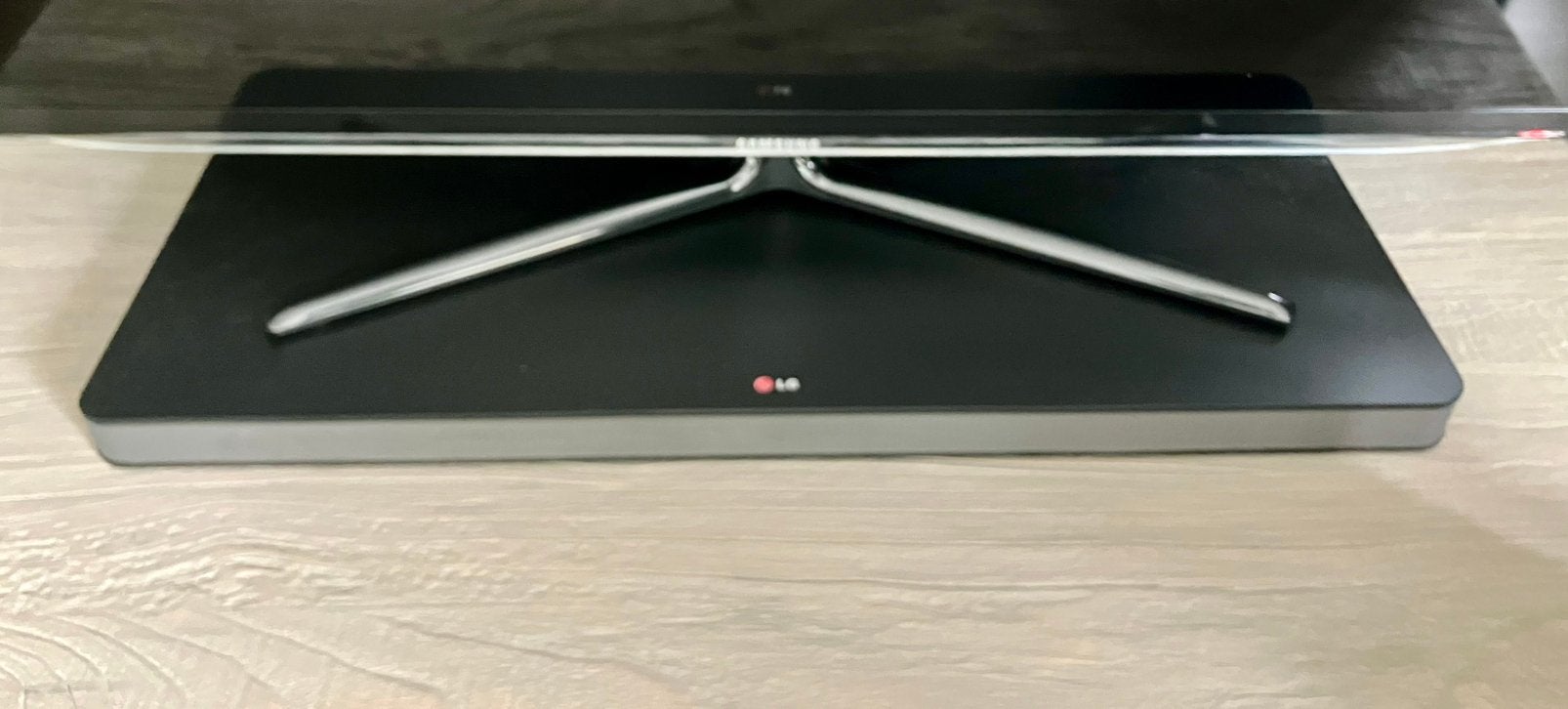 LG Soundplate met ingebouwde subwoofer, Ophalen of Verzenden, Bluetooth, Gebruikt