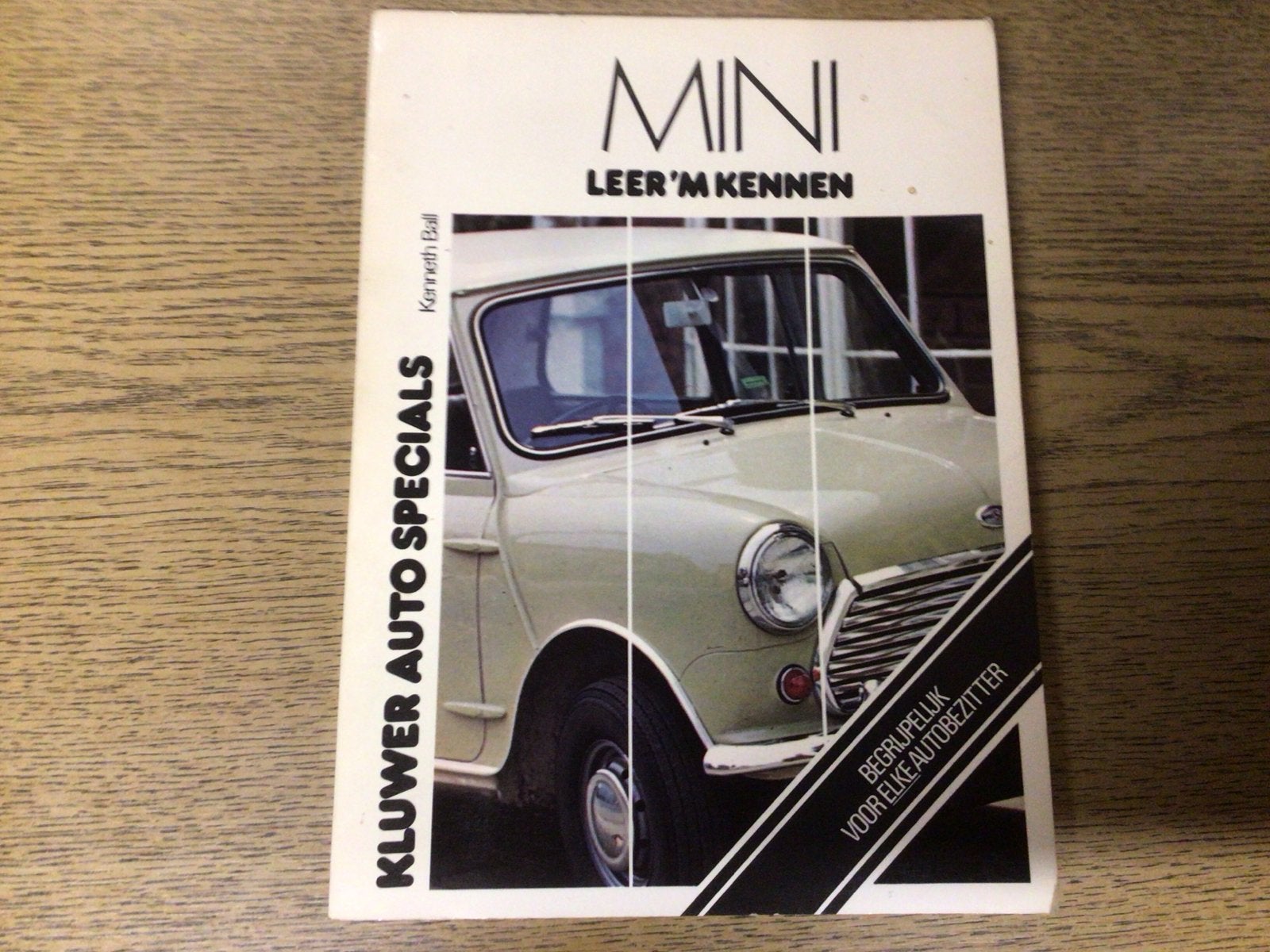Mini Leer 'm Kennen - Kluwer Auto Specials, Kenneth Ball, Ophalen of Verzenden, Gelezen, Overige merken