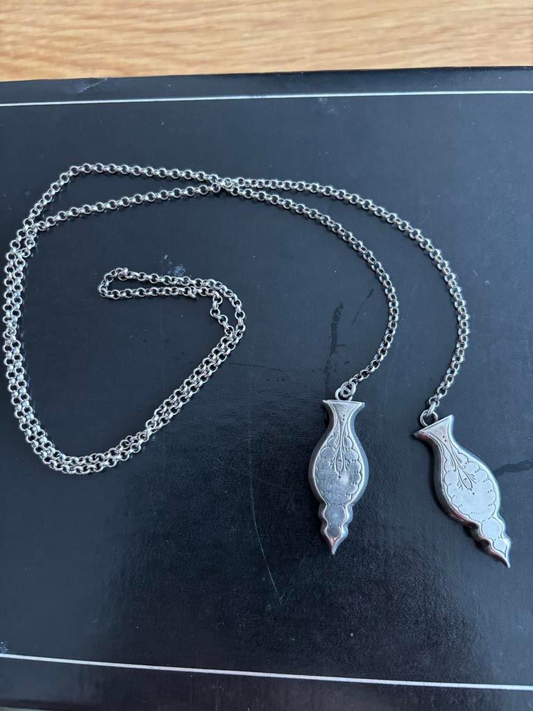 Antieke Zilveren breinaald knopjes  Gemerkt swaard 925, Verzenden, Zo goed als nieuw, Zilver, Met hanger