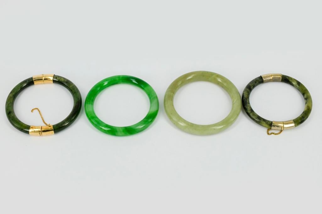 4 ARMBANDEN  2 X JADE  , GERESERVEERD, Ophalen of Verzenden, Zo goed als nieuw, Groen, Overige materialen