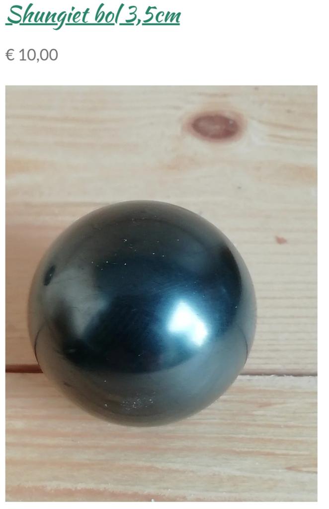 Shungiet bol 3,5cm, Verzamelen, Mineralen en Fossielen, Ophalen of Verzenden, Mineraal