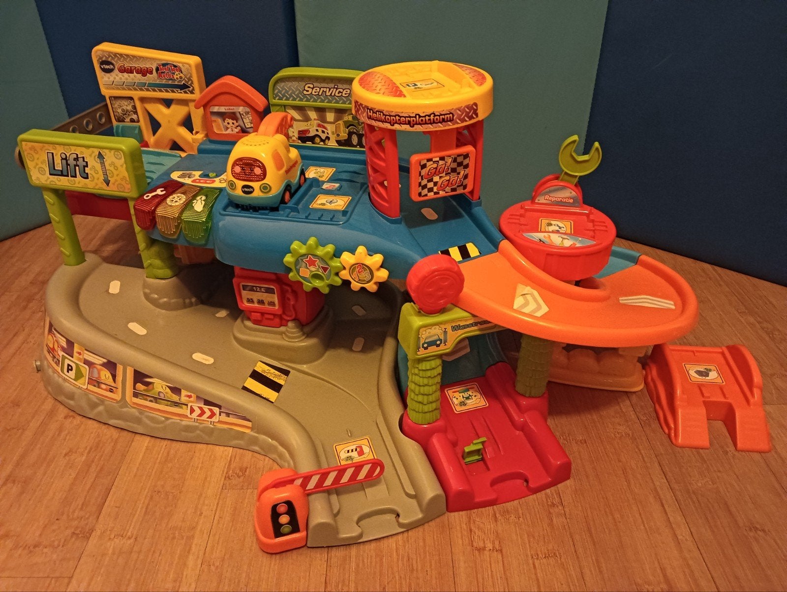 VTech Toet Toet Auto's Garage incl. Tim Takelwagen, Ophalen, Gebruikt