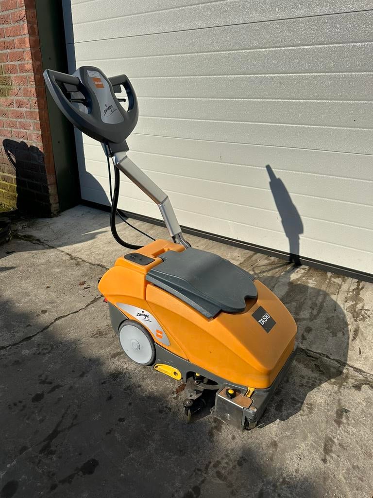 SCHROB- EN VEEGMACHINES – KOM LANGS IN ONZE SHOWROOM, Ophalen, Overige typen
