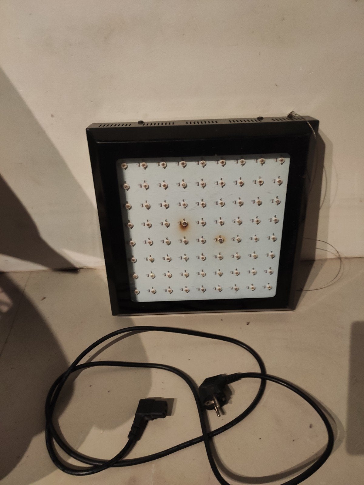 LED Kweeklamp voor optimale plantengroei, Tuin en Terras, Ophalen of Verzenden, Gebruikt, Kweeklamp