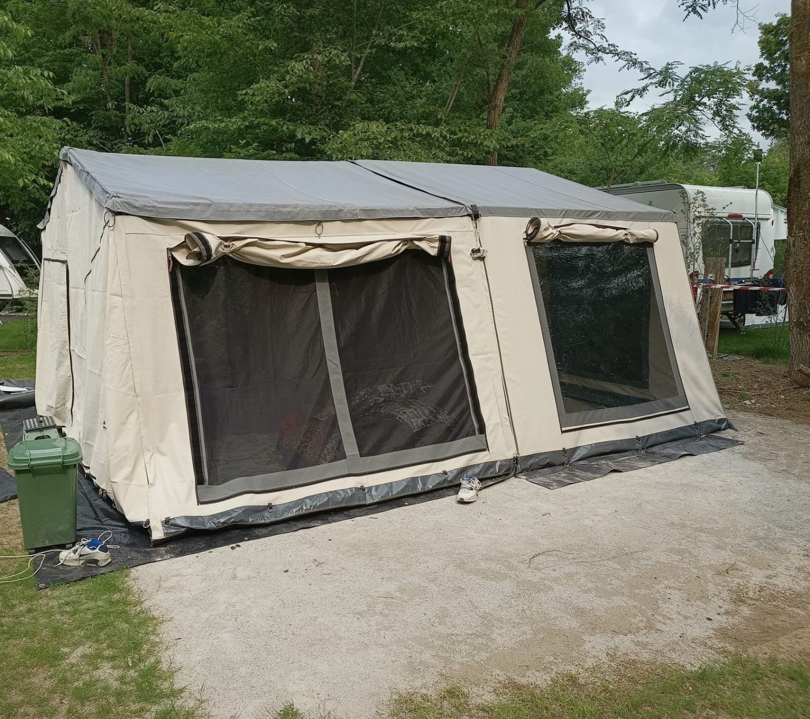 Zeer nette Campooz Fat Freddy vouwwagen + fietsendrager, Ophalen, Lichtgrijs, Campooz