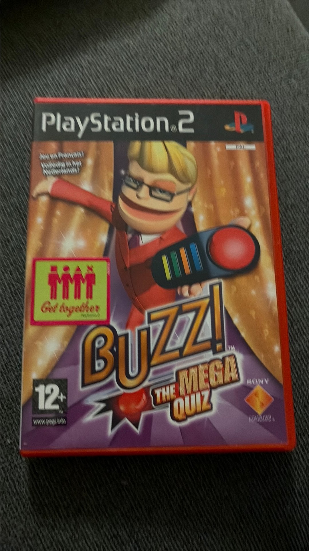 PS2 BUZZ THE MEGA QUIZ, Puzzel en Educatief, Ophalen of Verzenden, Zo goed als nieuw, 3 spelers of meer