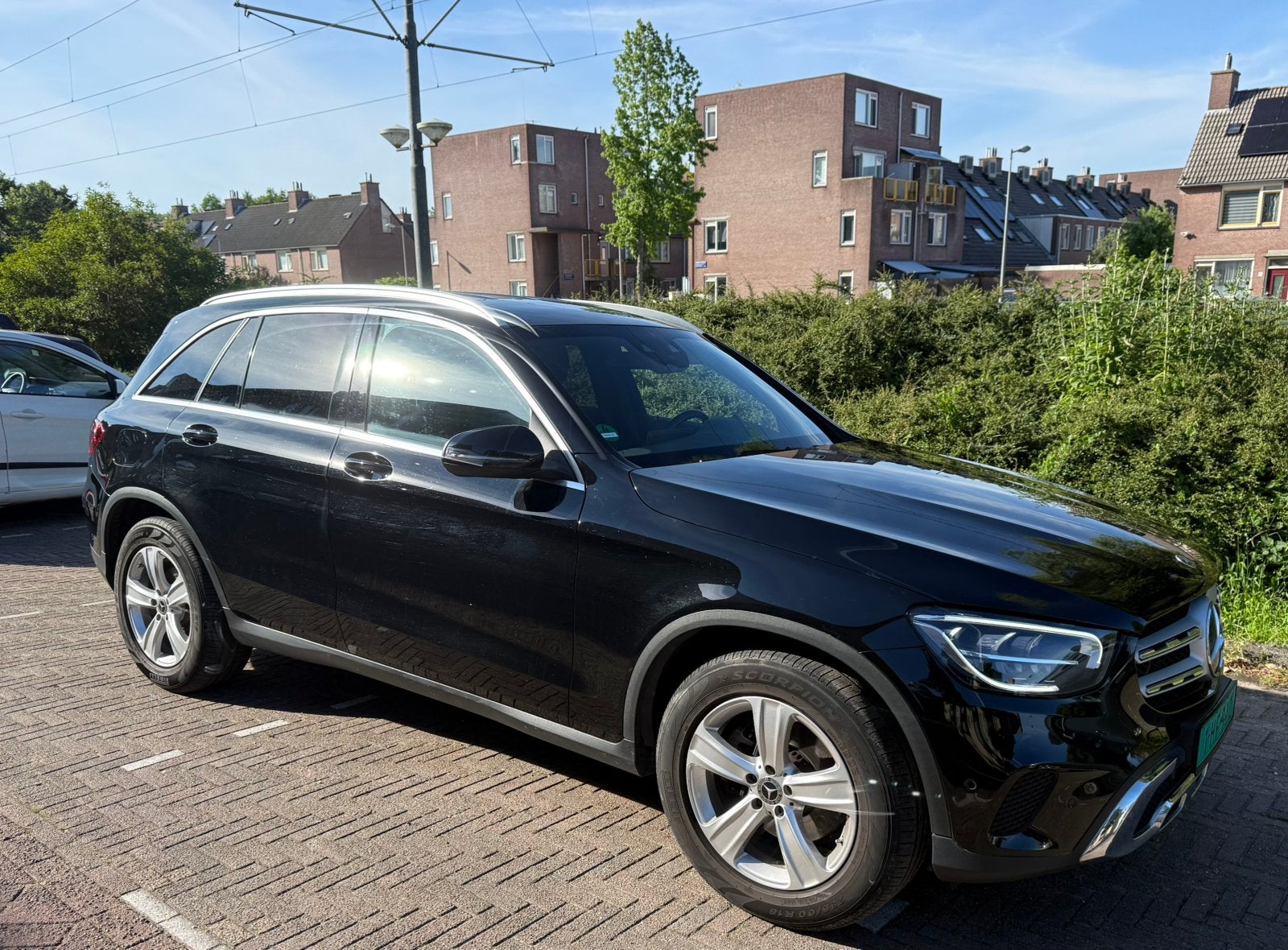 Mercedes GLC 200 Diesel 2021 automaat– Exportprijs excl. btw, Automaat, 4 cilinders, Leder en Stof, Zwart
